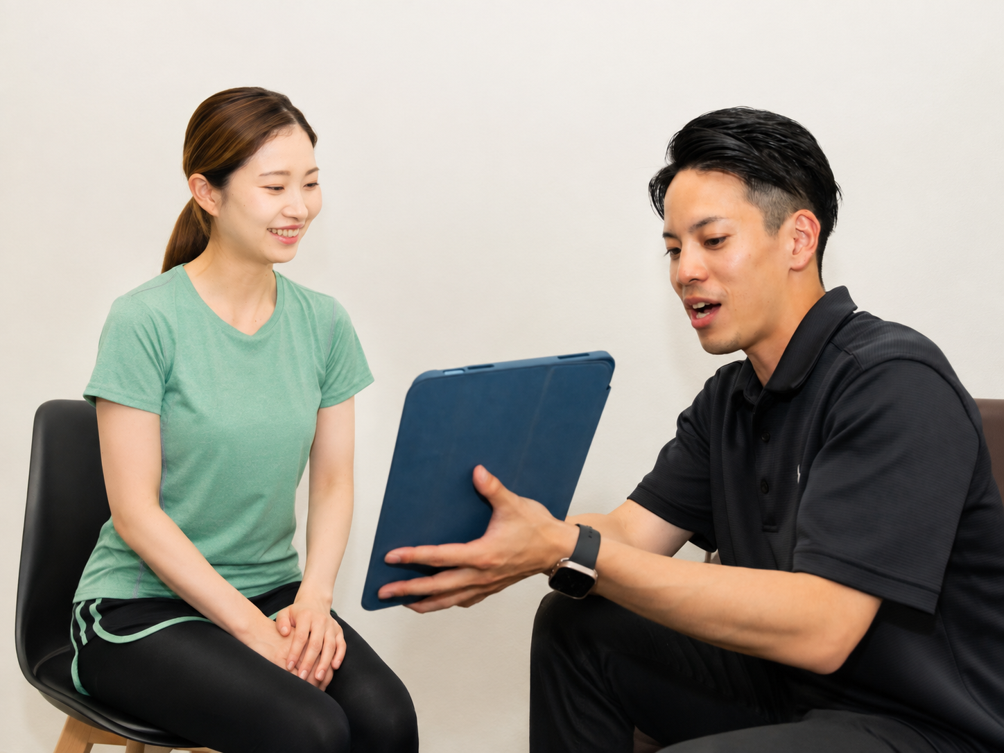 身体の状態について分かりやすく説明している様子